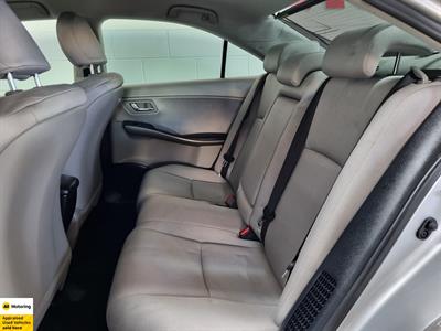 2011 Toyota Sai - Thumbnail