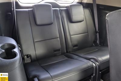 2019 Mitsubishi Pajero Sport - Thumbnail