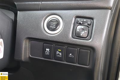 2019 Mitsubishi Pajero Sport - Thumbnail