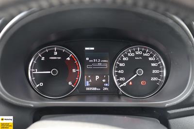 2019 Mitsubishi Pajero Sport - Thumbnail