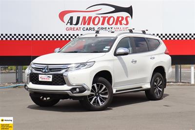 2019 Mitsubishi Pajero Sport - Thumbnail