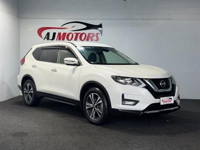 2017 Nissan X-Trail - Thumbnail