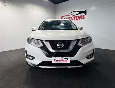 2017 Nissan X-Trail - Thumbnail