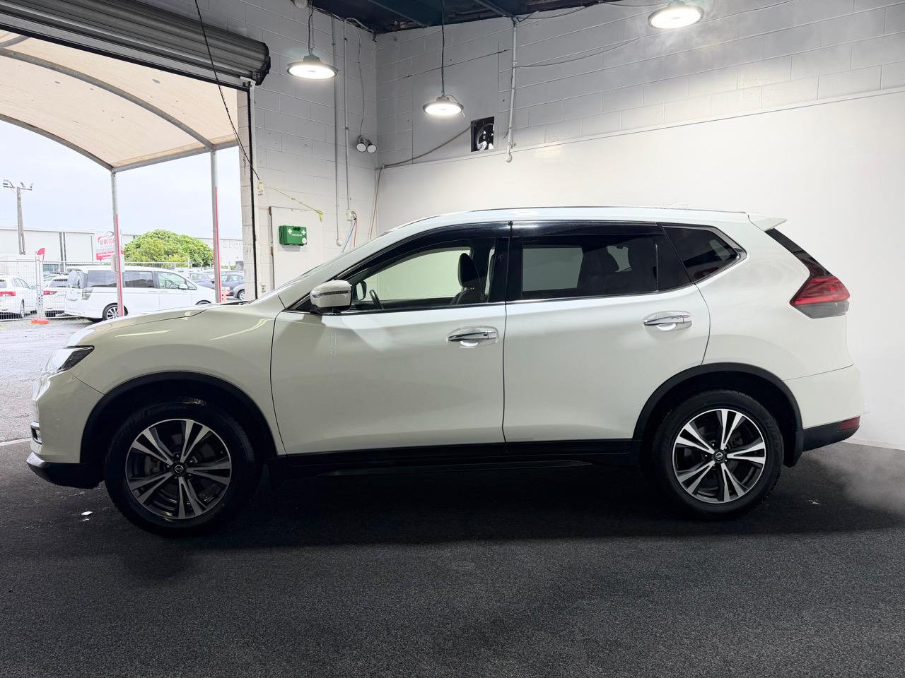 2017 Nissan X-Trail