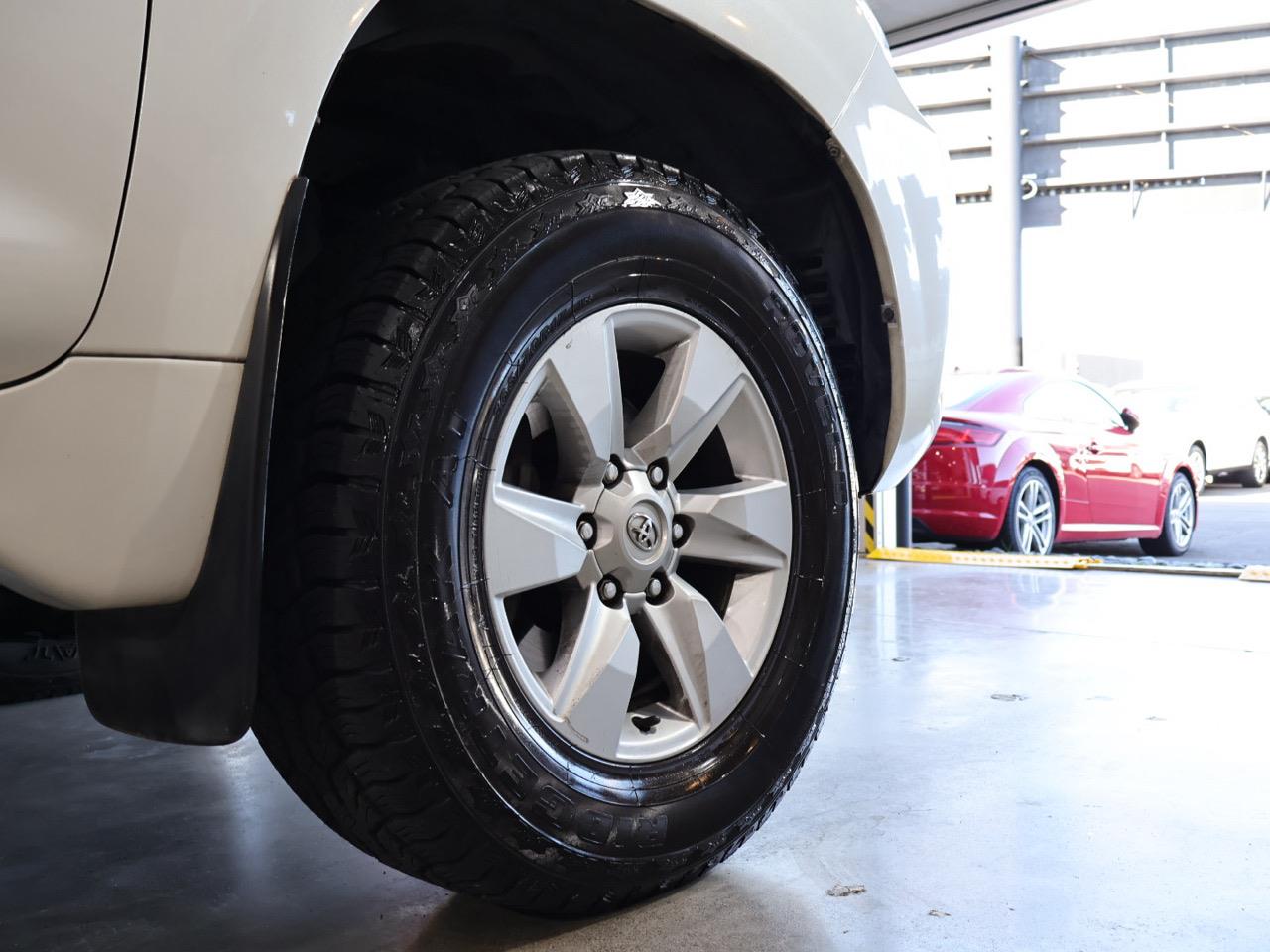 2018 Toyota Land Cruiser Prado