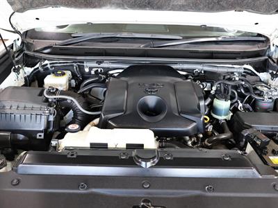 2018 Toyota Land Cruiser Prado - Thumbnail