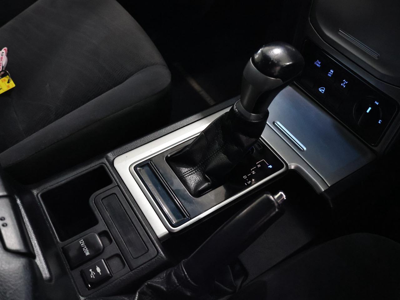 2018 Toyota Land Cruiser Prado