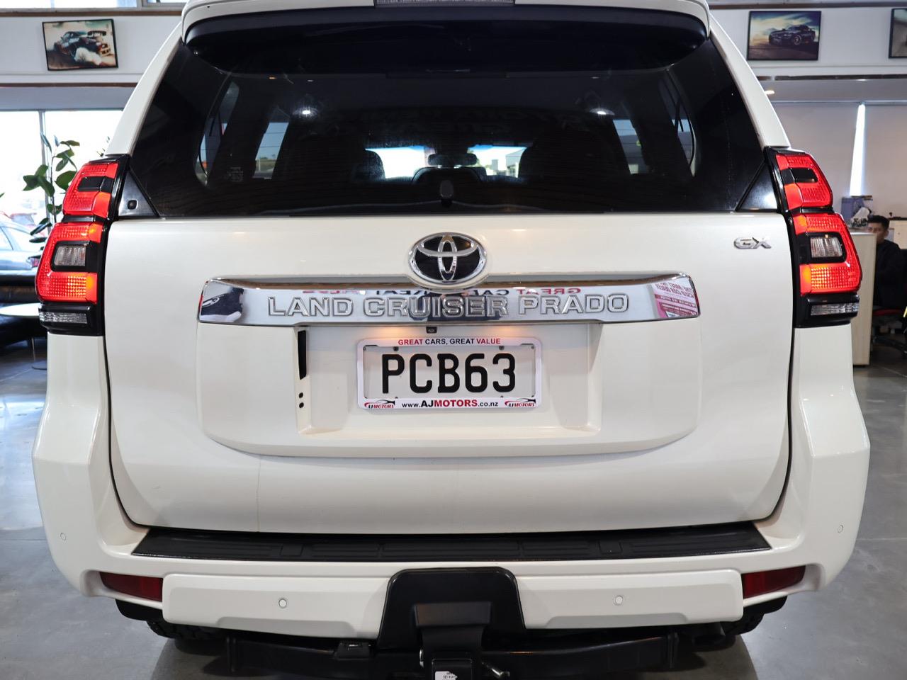 2018 Toyota Land Cruiser Prado
