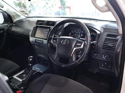 2018 Toyota Land Cruiser Prado - Thumbnail