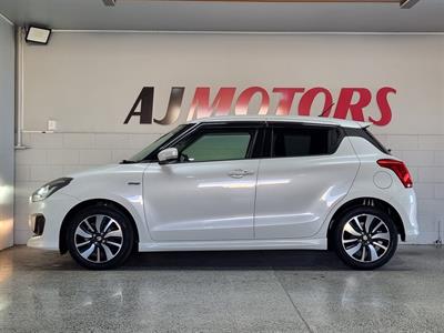 2017 Suzuki Swift - Thumbnail
