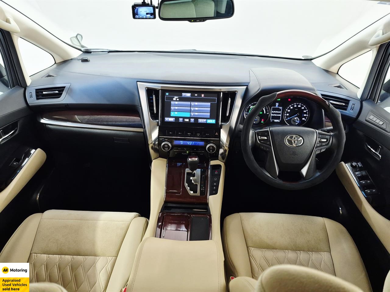 2016 Toyota Alphard