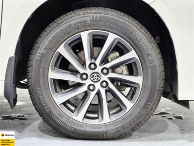 2016 Toyota Alphard - Thumbnail