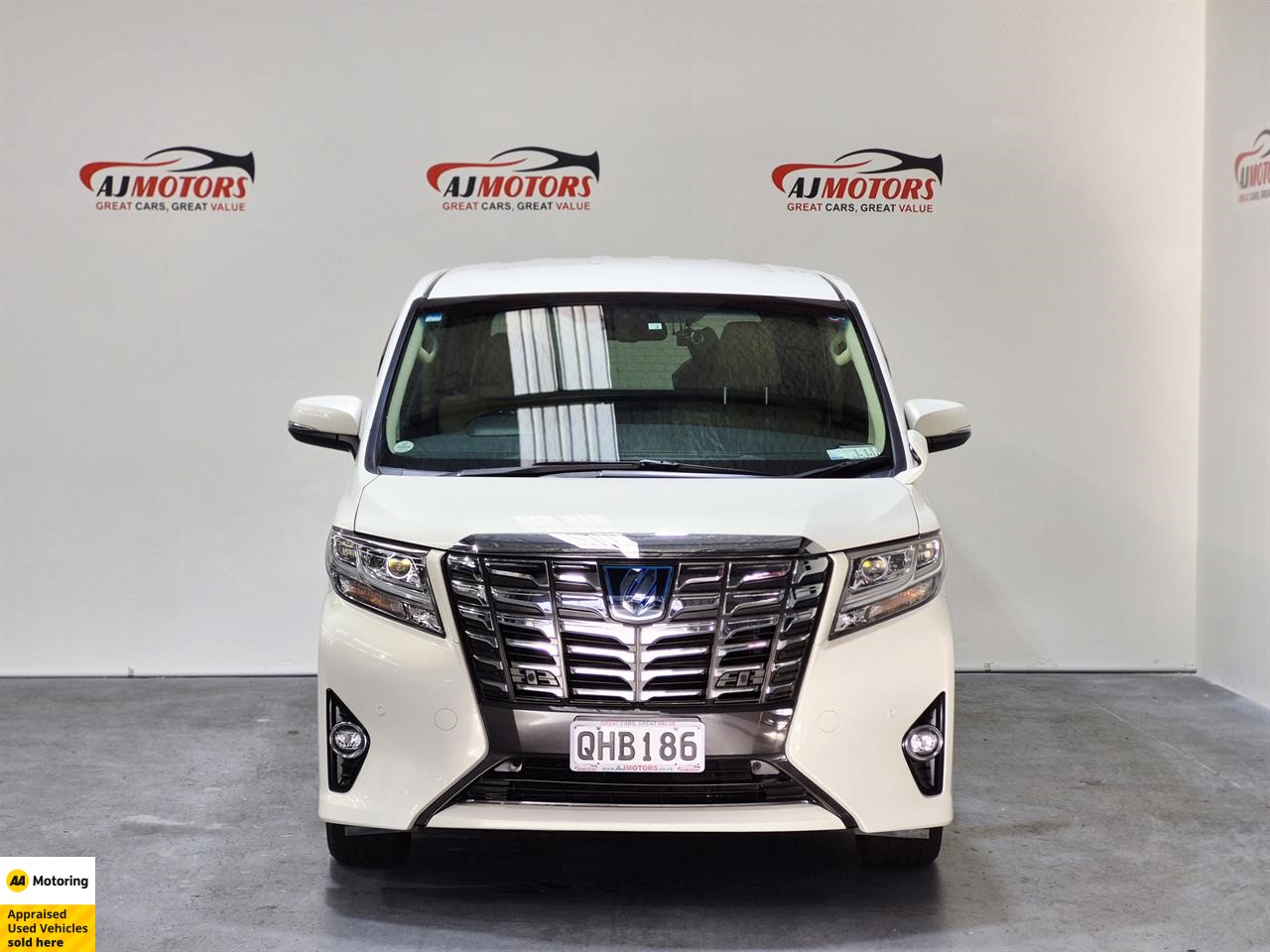 2016 Toyota Alphard