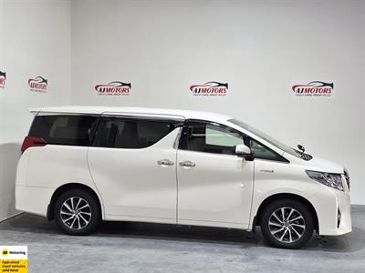 2016 Toyota Alphard - Thumbnail