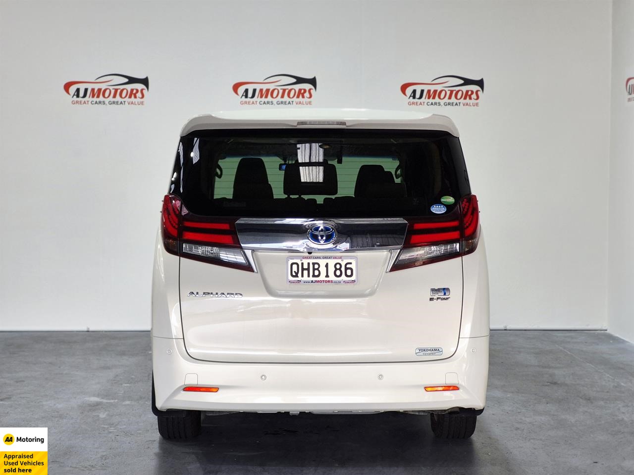 2016 Toyota Alphard