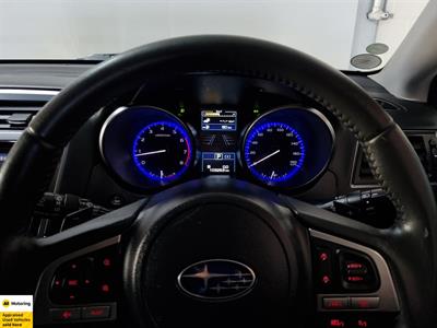 2015 Subaru Outback - Thumbnail