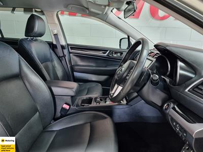 2015 Subaru Outback - Thumbnail