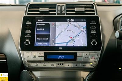 2022 Toyota Land Cruiser Prado - Thumbnail