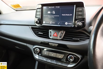 2022 Hyundai i30 - Thumbnail