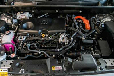 2021 Toyota RAV4 - Thumbnail