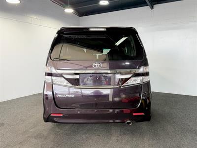 2013 Toyota Vellfire - Thumbnail