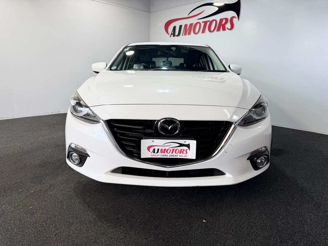 2014 Mazda Axela