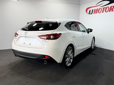 2014 Mazda Axela - Thumbnail