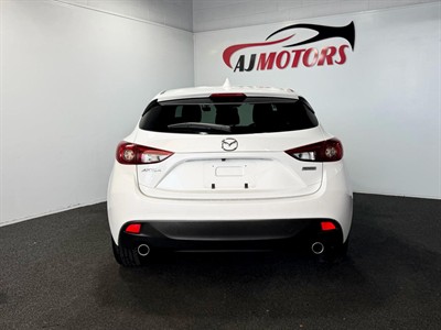 2014 Mazda Axela - Thumbnail