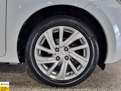 2020 Suzuki Swift - Thumbnail