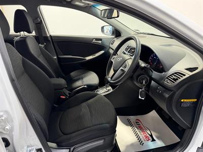 2019 Hyundai Accent - Thumbnail