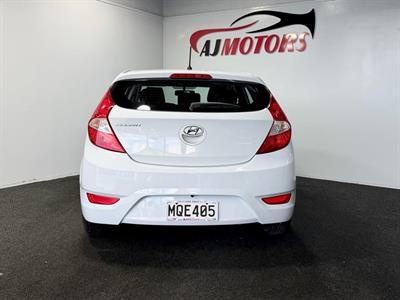 2019 Hyundai Accent - Thumbnail