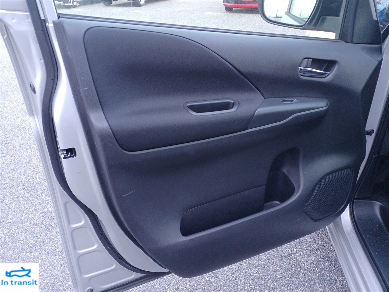 2016 Nissan Serena