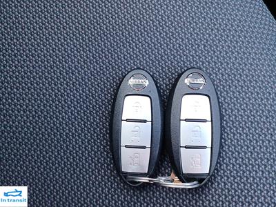 2016 Nissan Serena - Thumbnail