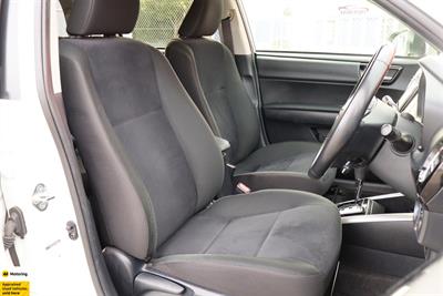 2019 Toyota Corolla - Thumbnail