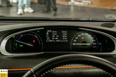 2018 Toyota Sienta - Thumbnail