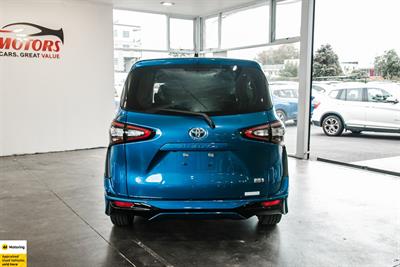 2018 Toyota Sienta - Thumbnail