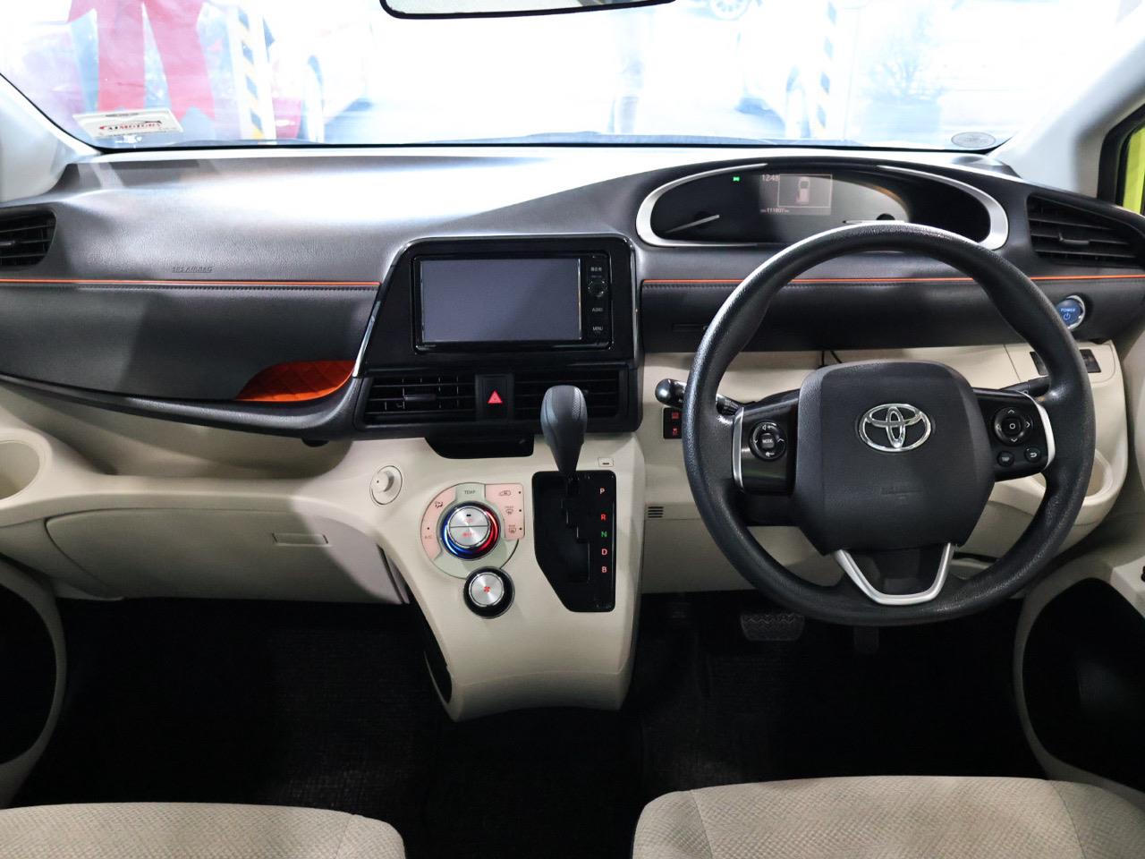 2015 Toyota Sienta