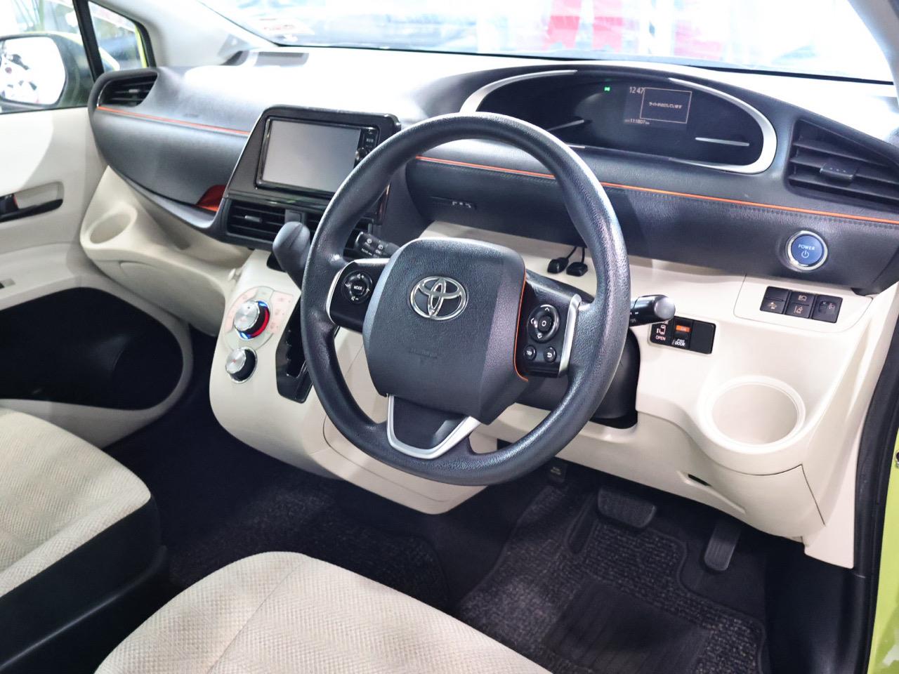 2015 Toyota Sienta