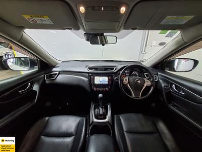 2017 Nissan X-Trail - Thumbnail