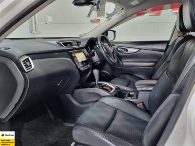 2017 Nissan X-Trail - Thumbnail