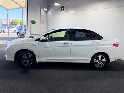 2015 Honda Grace - Thumbnail
