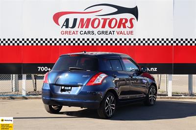 2015 Suzuki Swift - Thumbnail