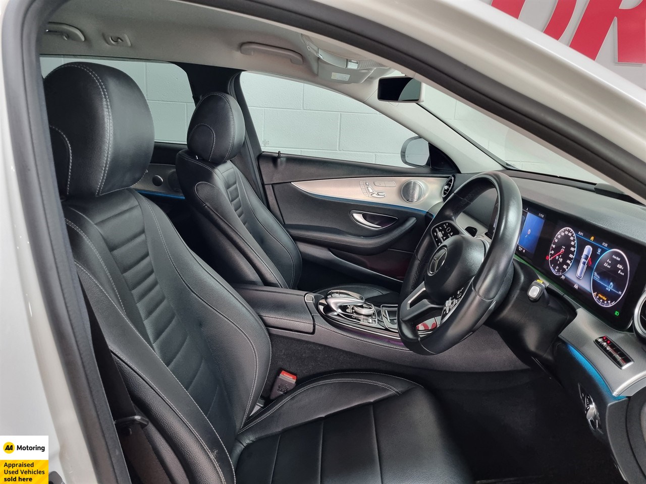 2019 Mercedes-Benz E 200