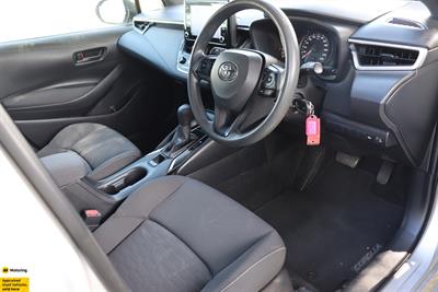 2019 Toyota Corolla - Thumbnail