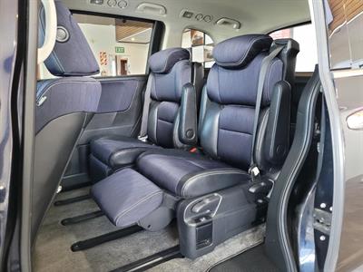 2015 Honda Odyssey - Thumbnail