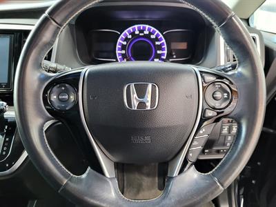 2015 Honda Odyssey - Thumbnail