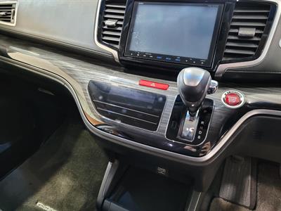 2015 Honda Odyssey - Thumbnail