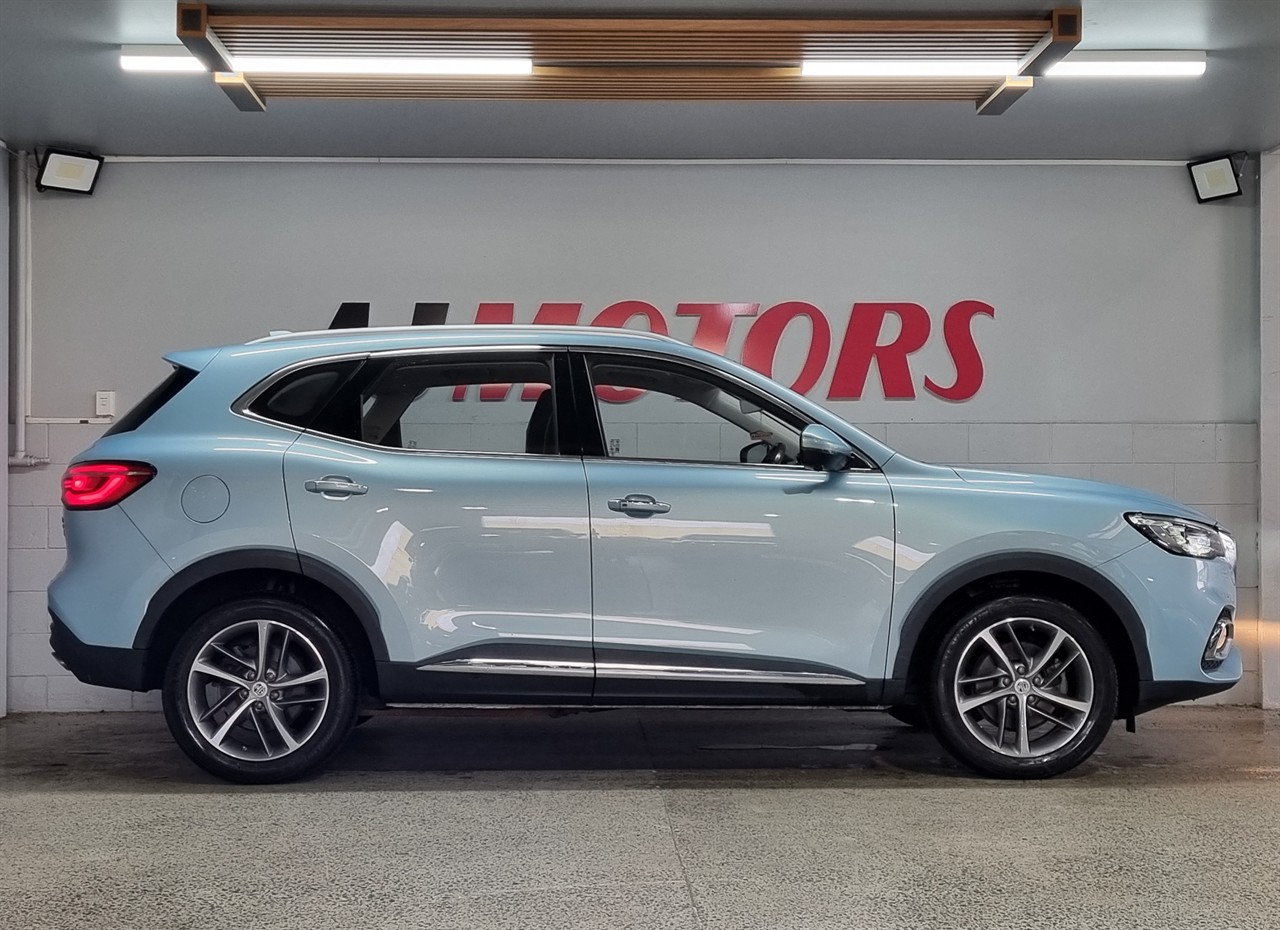2021 MG HS