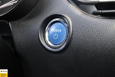 2018 Toyota C-HR - Thumbnail