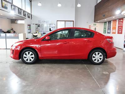 2013 Mazda Axela - Thumbnail